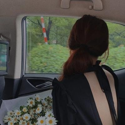 热播剧男主直播带货翻车，导演当场摔剧本，72小时引热议